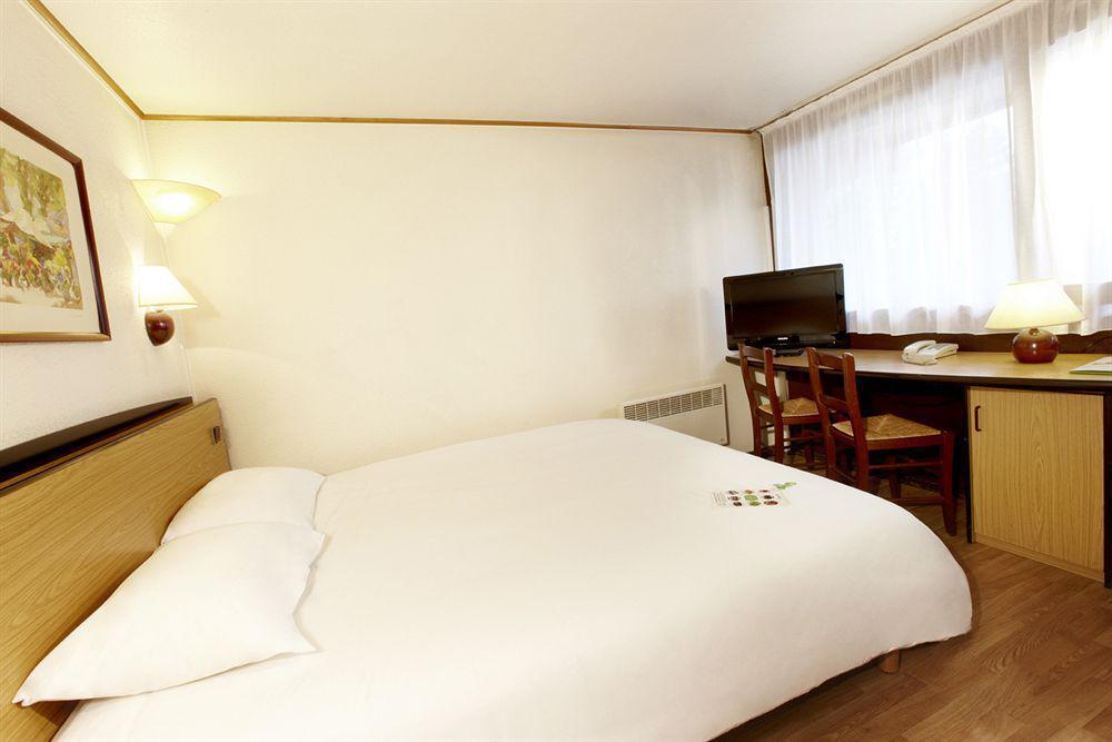 Campanile Sur Orge Savigny Sur Orge Hotel